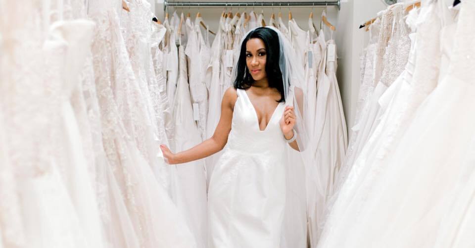 Back to Basics: What Is a Sample Sale &amp; What Can You Expect When You Shop One?. Desktop Image