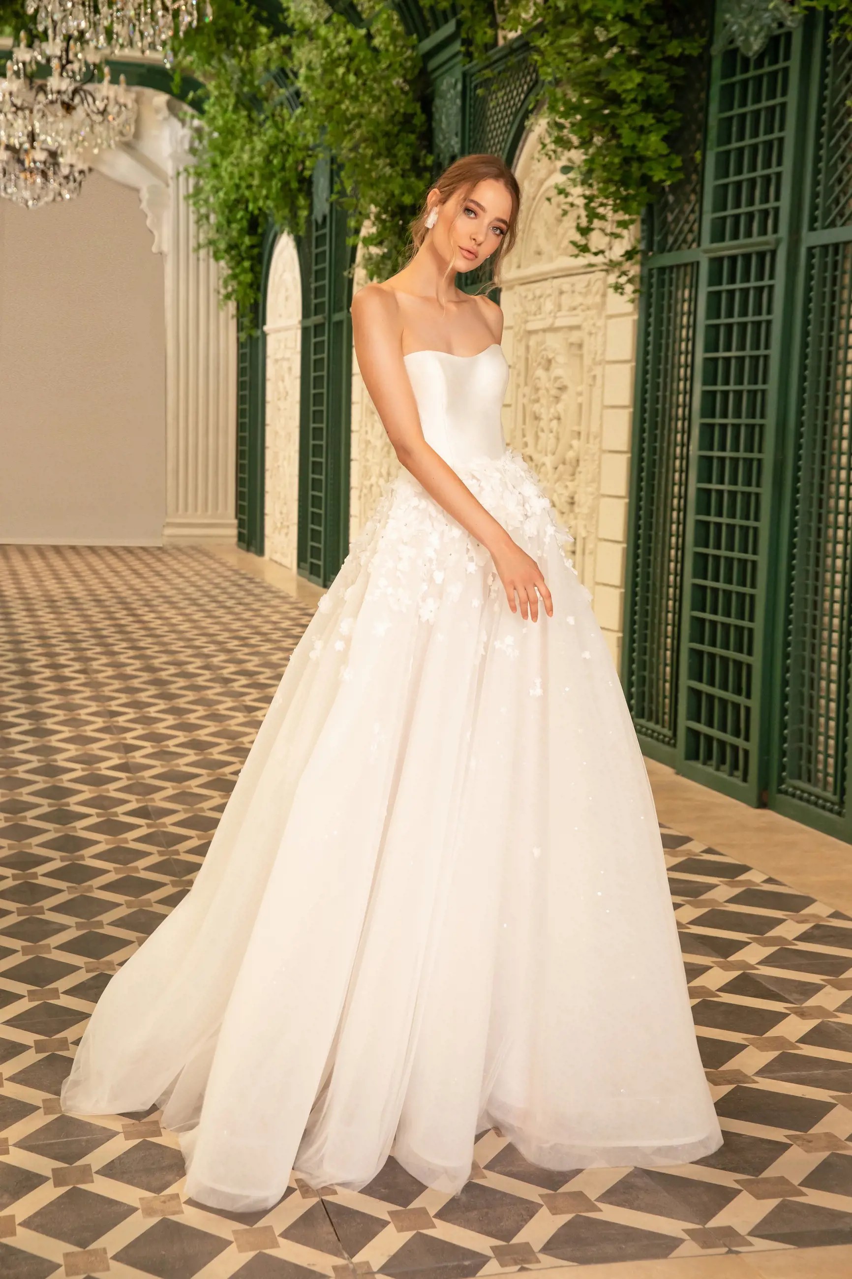 Dany Tabet Trunk Show Main Image