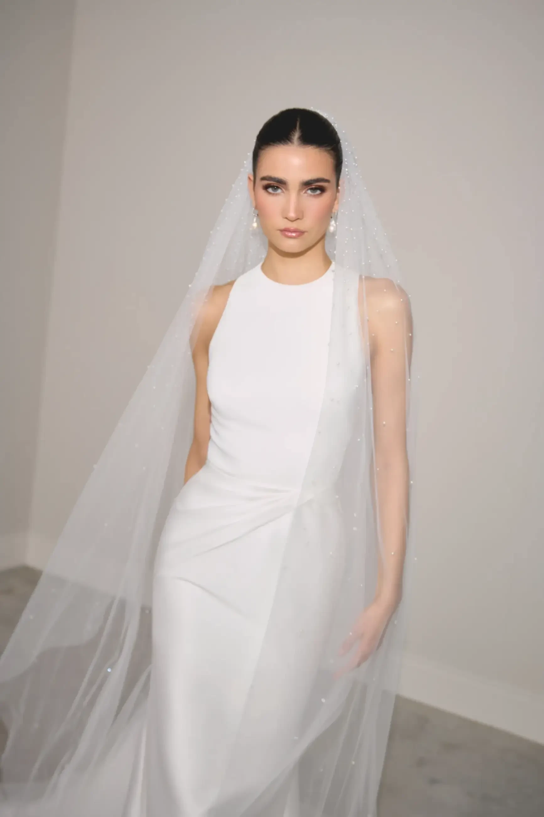 How to Plan the Perfect Bridal Shopping Experience: A Bride’s Guide to Saying Yes Stress-Free. Desktop Image