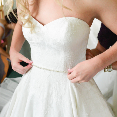 Your Guide to Wedding Dress Silhouettes. Desktop Image
