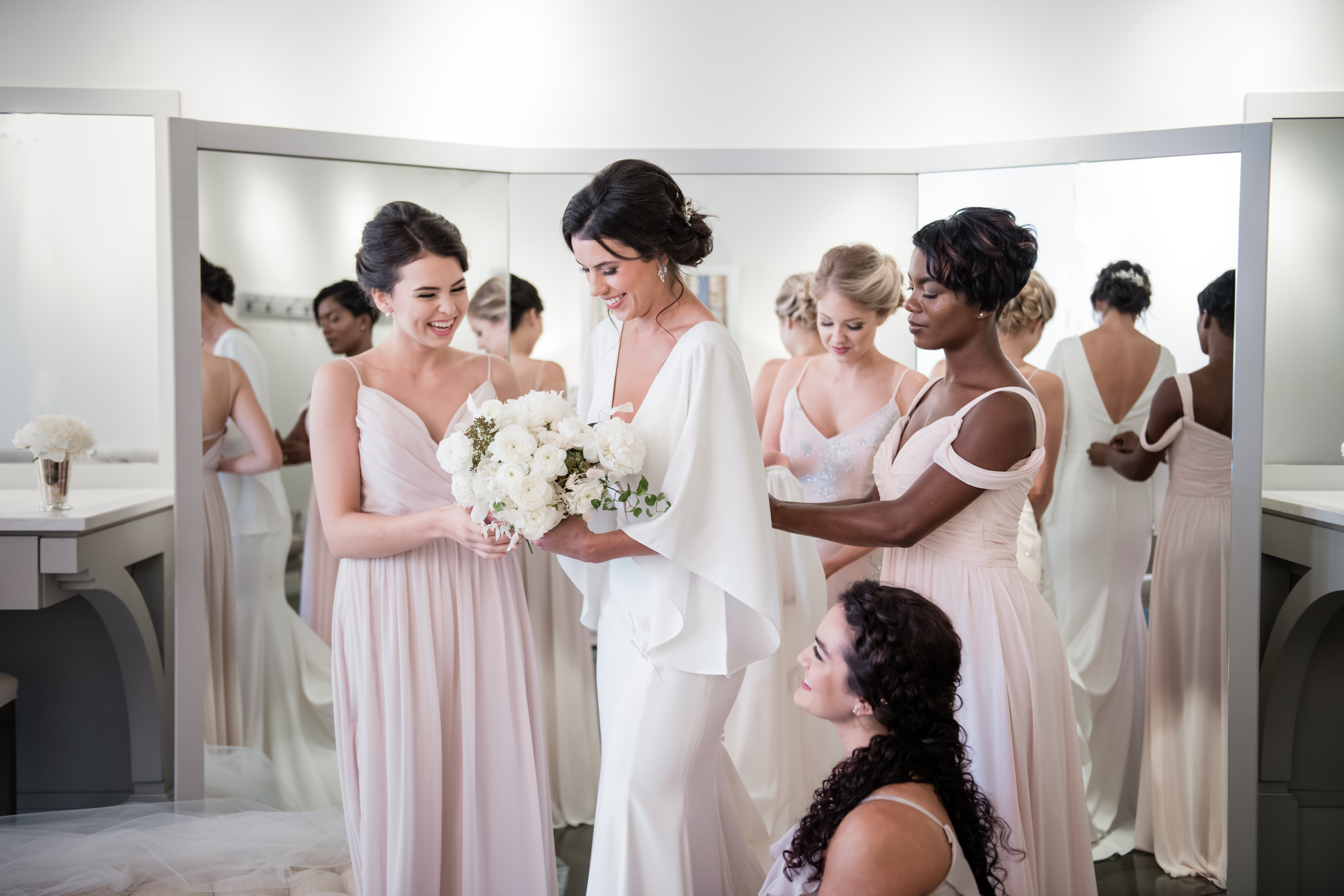10 Things You Could Have Forgotten For Your Wedding Day, But Now You Won’t. Desktop Image